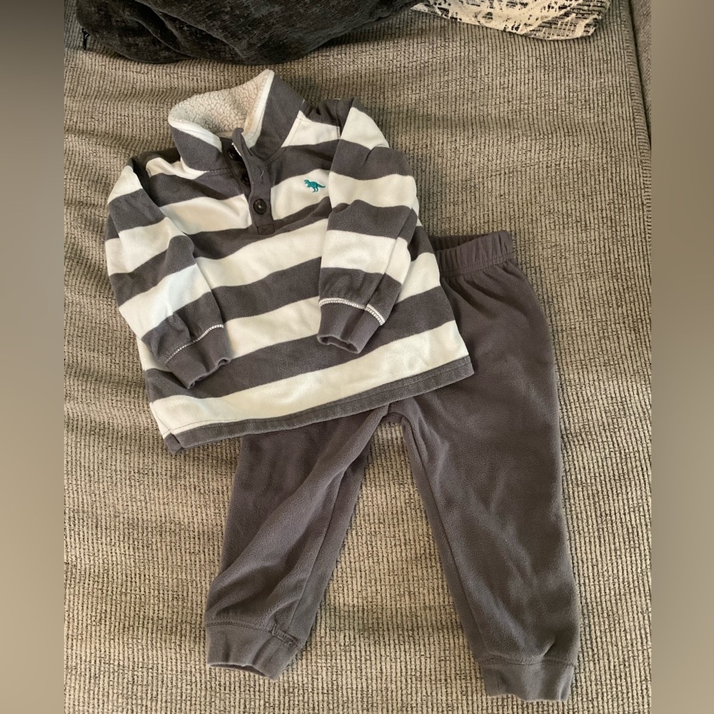 24M Boy Fleece Outfit